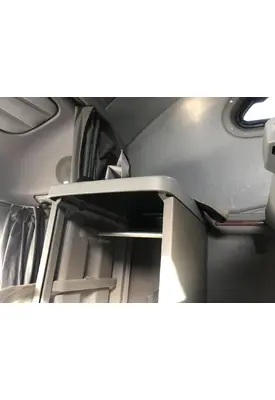 Peterbilt 387 Sleeper