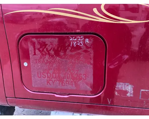 Peterbilt 387 Sleeper