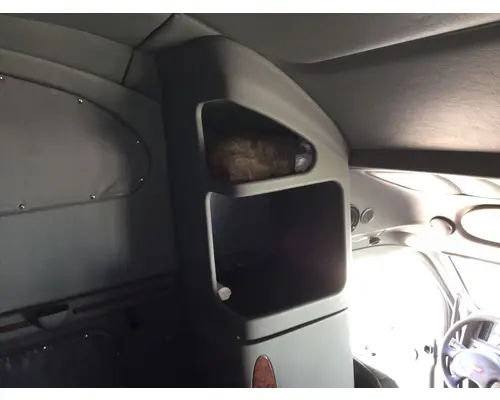 Peterbilt 387 Sleeper