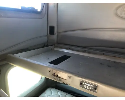 Peterbilt 387 Sleeper