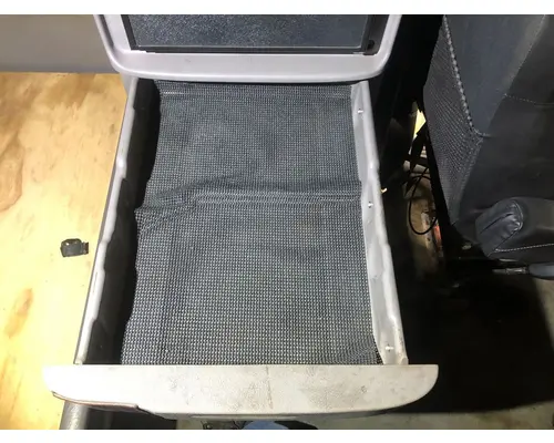 Peterbilt 387 Sleeper