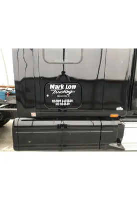 Peterbilt 387 Sleeper