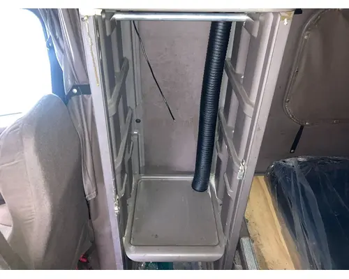 Peterbilt 387 Sleeper