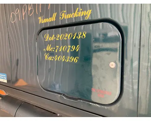 Peterbilt 387 Sleeper