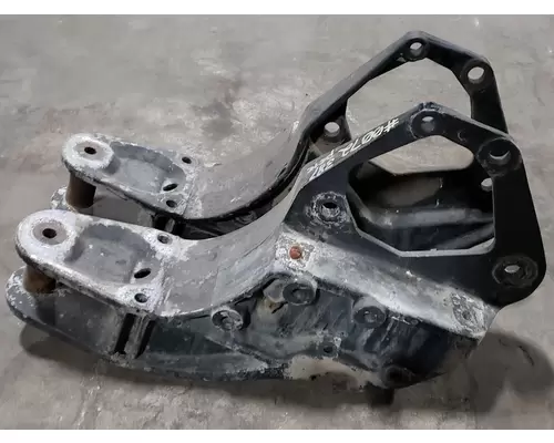 Spring Hanger PETERBILT 387 High Mountain Horsepower