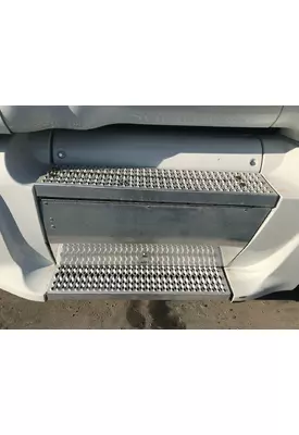 Peterbilt 387 Tool Box