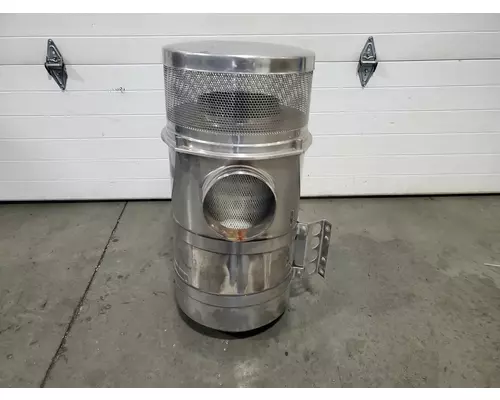 Peterbilt 388 Air Cleaner