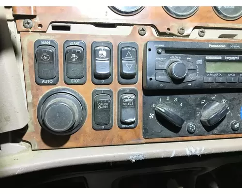 Peterbilt 388 Dash Assembly