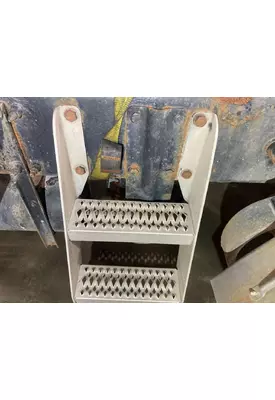 Peterbilt 388 Engine Brackets, Misc.