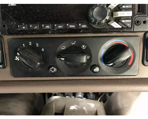 Peterbilt 388 Heater & AC Temperature Control