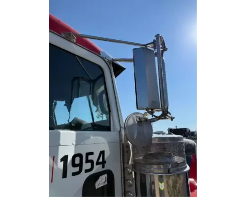 Peterbilt 388 Mirror (Side View)