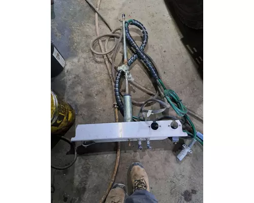Miscellaneous Parts PETERBILT 388 Truck Salvage International Inc