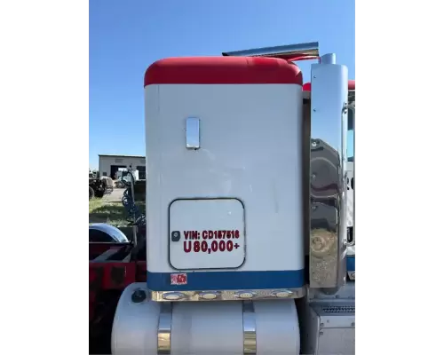 Peterbilt 388 Sleeper