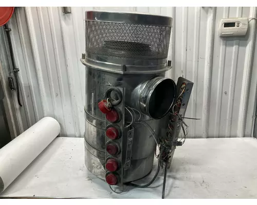 Peterbilt 389 Air Cleaner