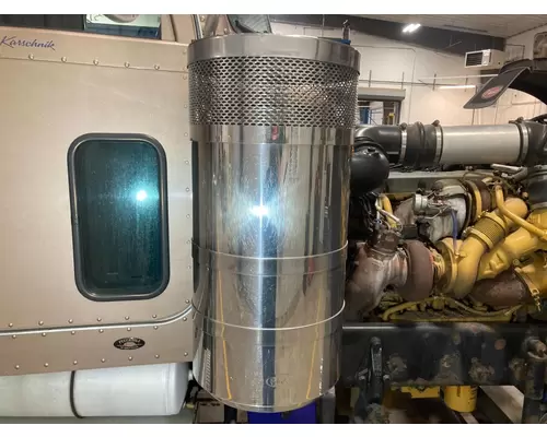 Peterbilt 389 Air Cleaner