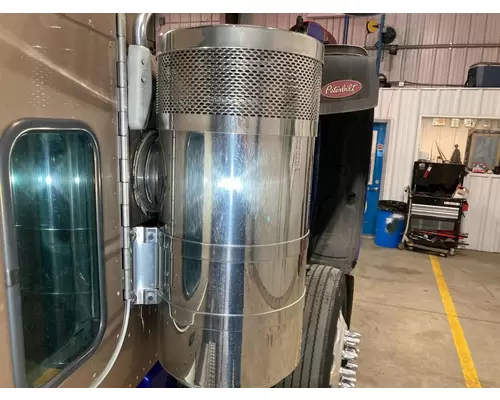 Peterbilt 389 Air Cleaner