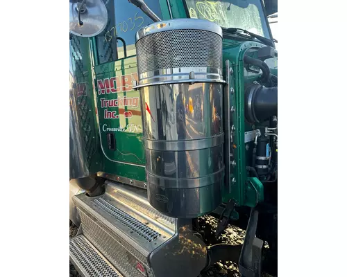 Air Cleaner PETERBILT 389 Dutchers Inc   Heavy Truck Div  Ny
