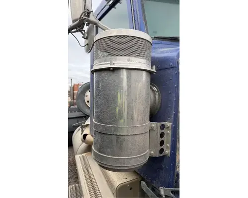 Peterbilt 389 Air Cleaner