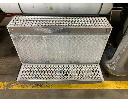 Peterbilt 389 Battery Box