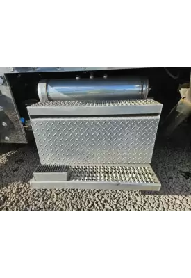 Peterbilt 389 Battery Box
