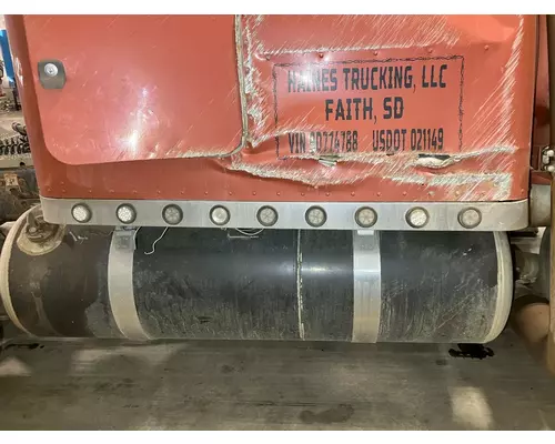 Body Parts, Misc. Peterbilt 389 Vander Haags Inc Sf
