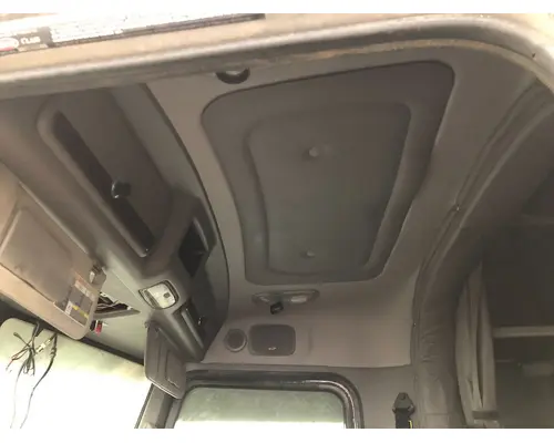 Peterbilt 389 Body, Misc. Parts