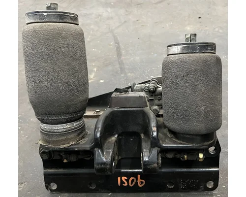 PETERBILT 389 Cab Air Ride OEM# 20-19216 in Spokane Valley, WA #10290