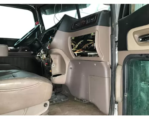 Peterbilt 389 Cab Assembly