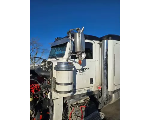 Cab Peterbilt 389 Garabedian Equipment Company