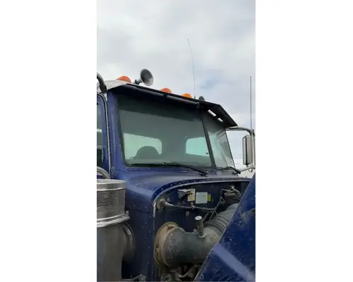 Peterbilt 389 Cab
