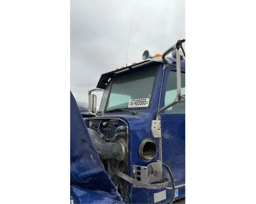Peterbilt 389 Cab