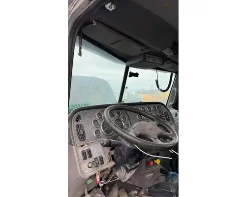Peterbilt 389 Cab
