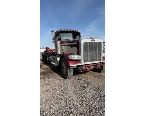 Peterbilt 389 Cab