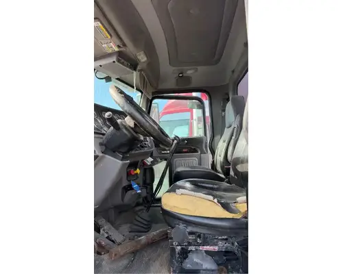 Peterbilt 389 Cab