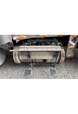 Peterbilt 389 DPF (Diesel Particulate Filter)