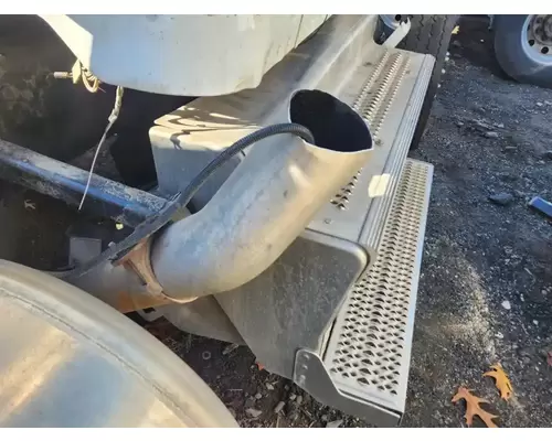 Peterbilt 389 DPF (Diesel Particulate Filter)