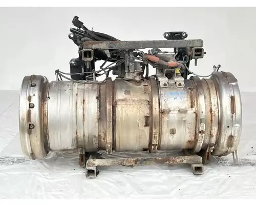 Peterbilt 389 DPF (Diesel Particulate Filter)