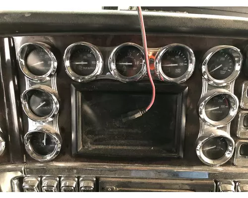 Peterbilt 389 Dash Assembly