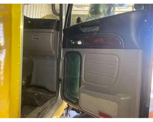 Peterbilt 389 Door Assembly, Front