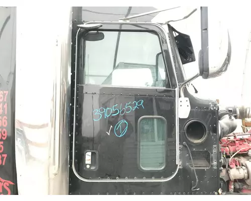 Peterbilt 389 Door Assembly, Front
