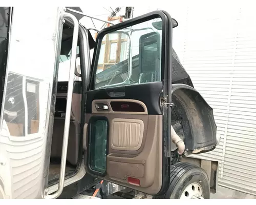 Peterbilt 389 Door Assembly, Front