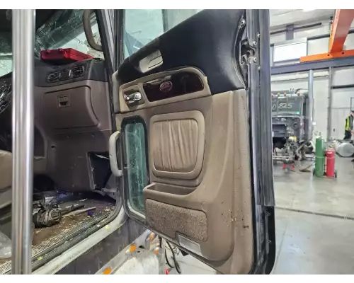 Peterbilt 389 Door Assembly, Front