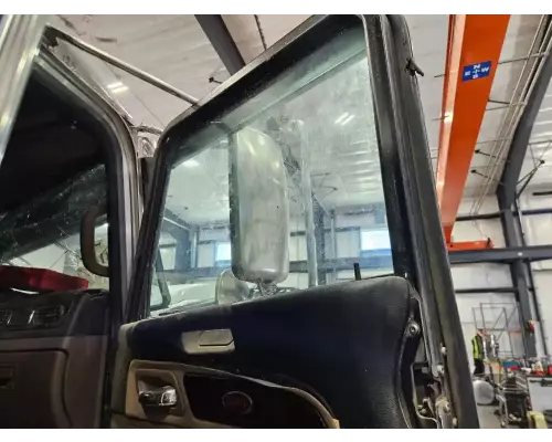 Peterbilt 389 Door Assembly, Front