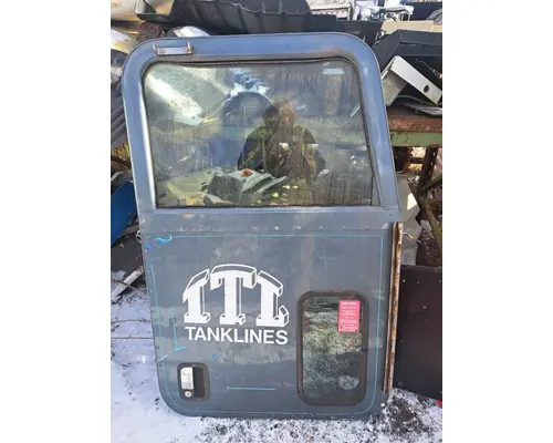 Door Assembly, Front PETERBILT 389 Truck Salvage International Inc