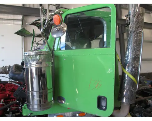 Door Assembly, Front PETERBILT 389 Dutchers Inc   Heavy Truck Div  Ny