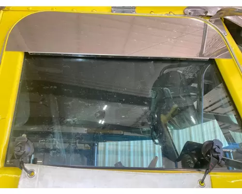 Door Glass, Front Peterbilt 389 Vander Haags Inc Sf