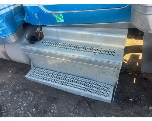 DPF (Diesel Particulate Filter) Peterbilt 389 Holst Truck Parts