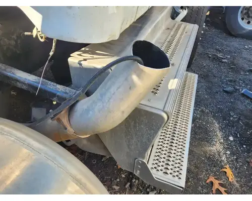 DPF (Diesel Particulate Filter) Peterbilt 389 Complete Recycling Group LLC