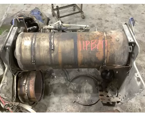 Peterbilt 389 Exhaust DPF Assembly