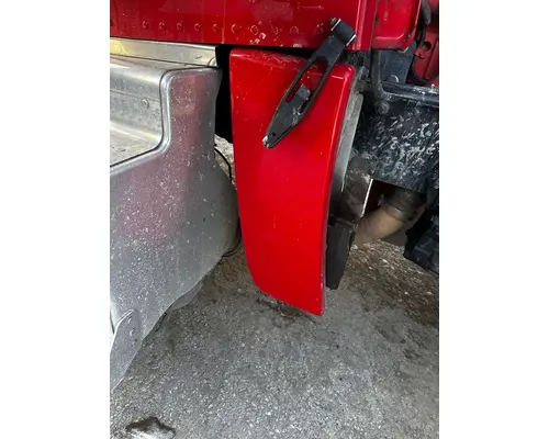 Fender Extension PETERBILT 389 Dutchers Inc   Heavy Truck Div  Ny
